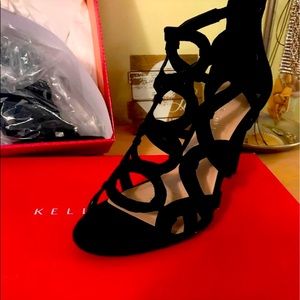 Elegant Black 3” shoes like NEW size 7 1/2.
